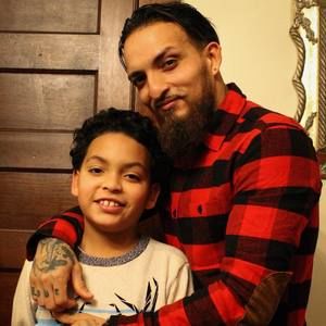 Meet your Posher, Elliot